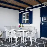 Estia House *